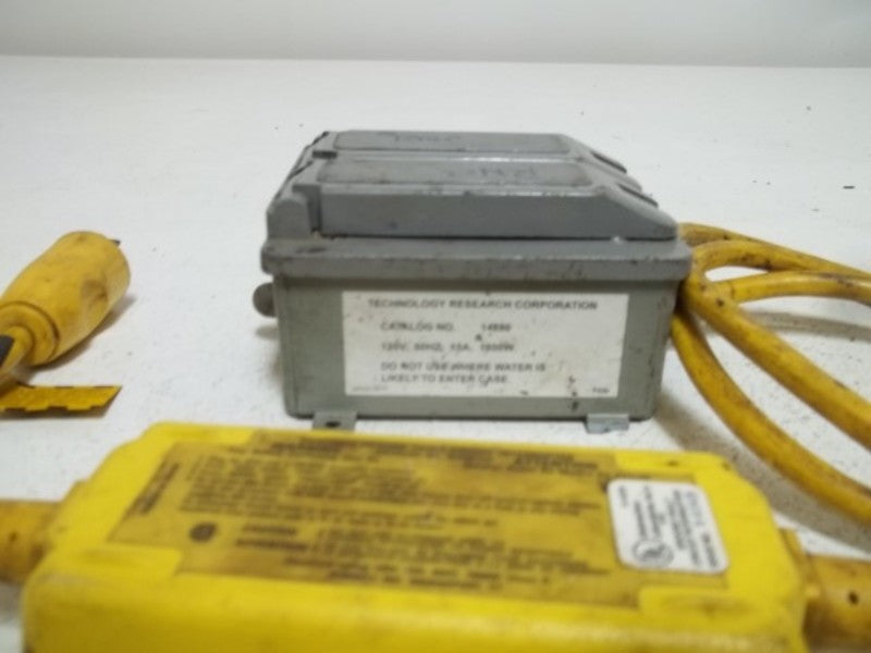 TRC 14880 RECEPTACLE WITH 4 PLUG  UNMP