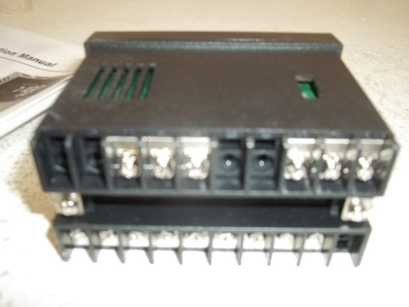 TEMPCO TEC34045 TEMPERATURE CONTROLLER 90-250 VAC  NSMP