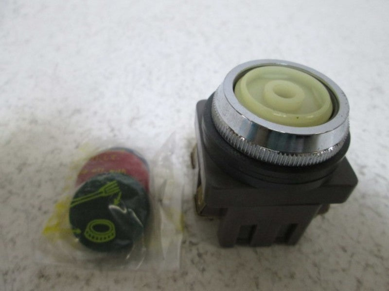 IZUMI ABN111 PUSHBUTTON WITH CAPS 10AMP 600V  NSMP