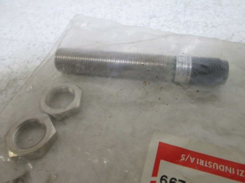 CARLO GAVAZZI EI1202NPOSL-1 INDUCTIVE PROXIMITY SENSOR  NSNP IN A BAG