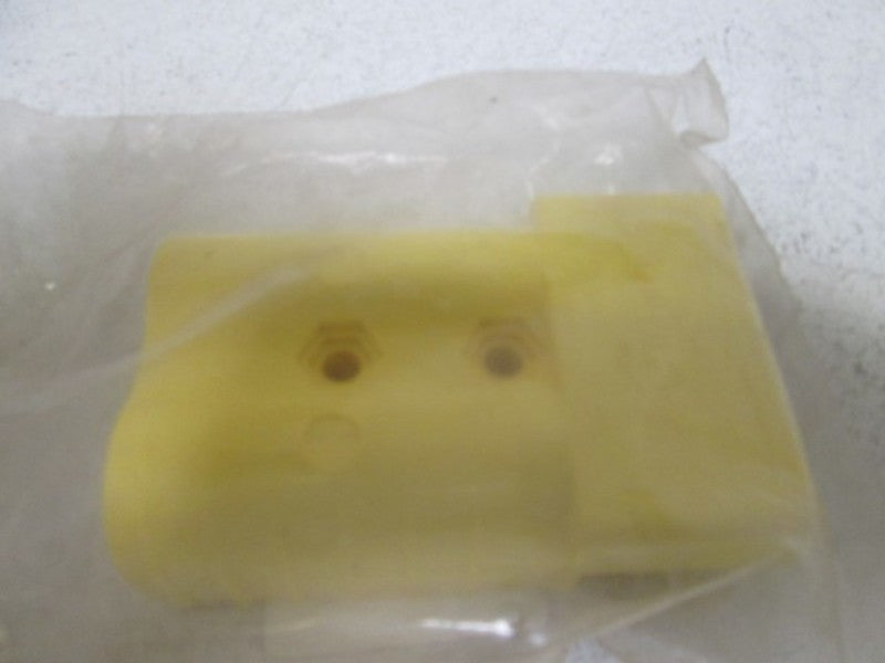 TOTALIFT 1802421 HOUSING YELLOW  NSNP IN A BAG