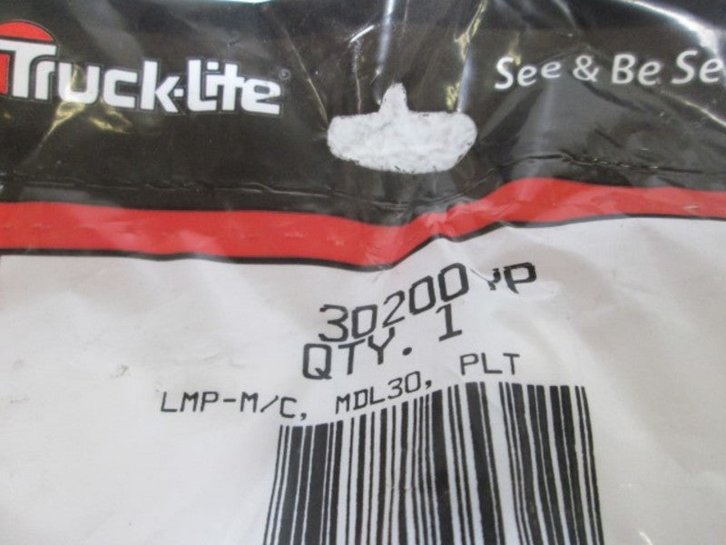 TRUCK-LITE 30200YP LAMP M/C PLT 12V  NSNP IN A BAG
