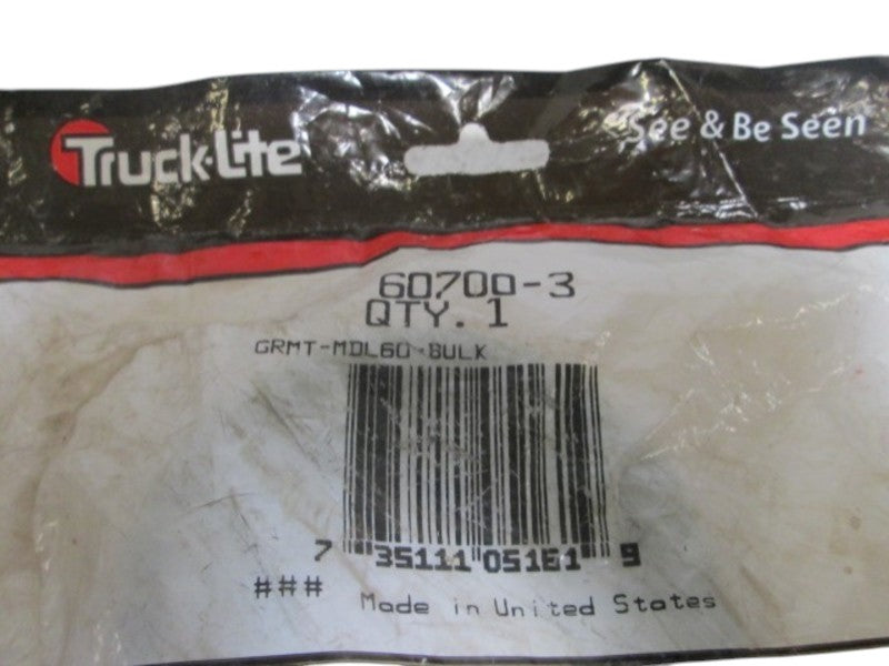 TRUCK-LITE 60700-3 60 SERIES GROMMET WIRE KIT  NSNP IN A BAG