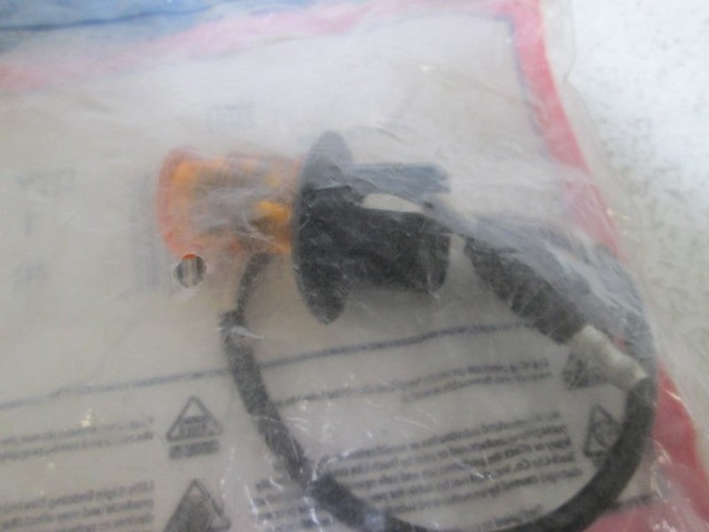 TRUCK-LITE 33051Y LAMP KIT 8" WITH FLANGE  NSNP IN A BAG