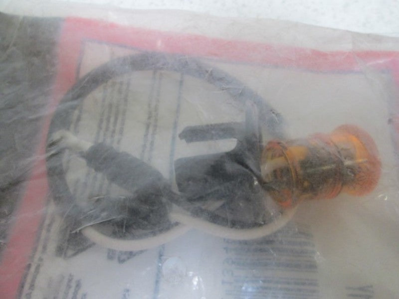 TRUCK-LITE 33051Y LAMP KIT 8" WITH FLANGE  NSNP IN A BAG