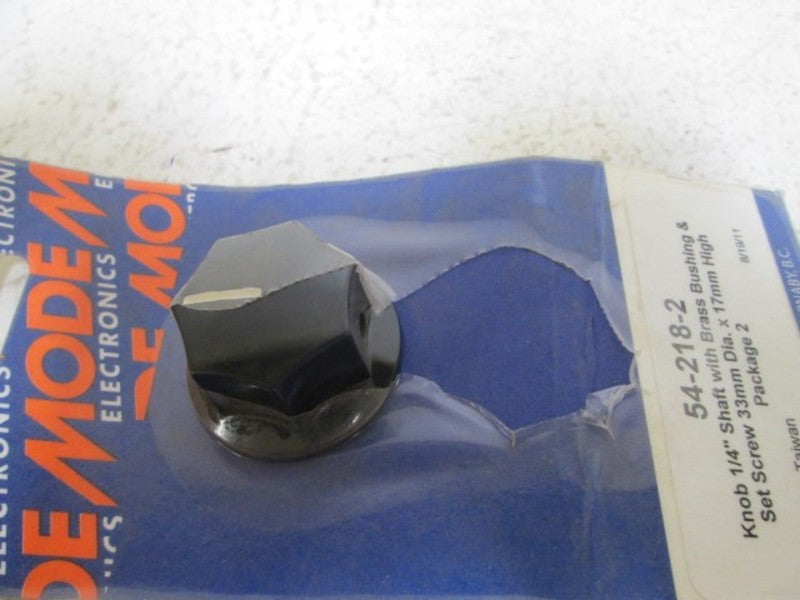 MODE ELECTRIC 54-218-2 KNOB 1/4" SHAFT  AS PICTURED