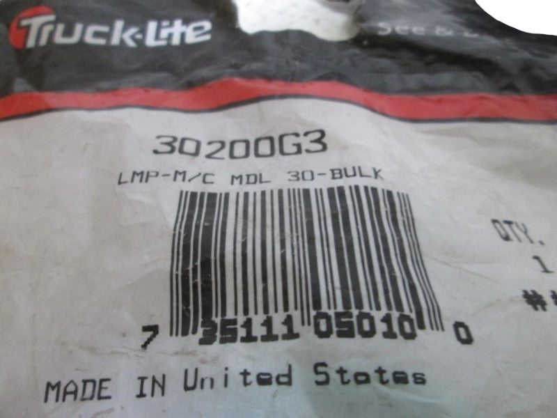 TRUCK-LITE 30200G3 M/C LAMP GREEN  NSNP IN A BAG
