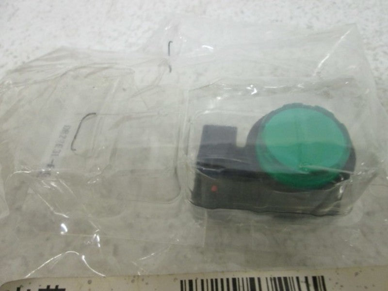FUJI DR22E3L-E9G GREEN INDICATOR PILOT  NSNP IN A BAG