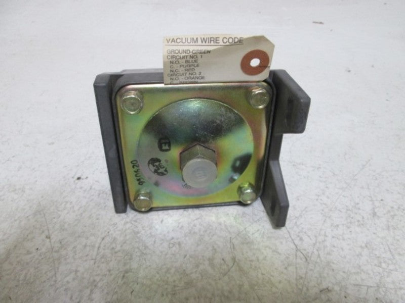 BARKSDALE D1E-0104/CD1H-GH80SS-ST4 PRESSURE SWITCH  NSMP