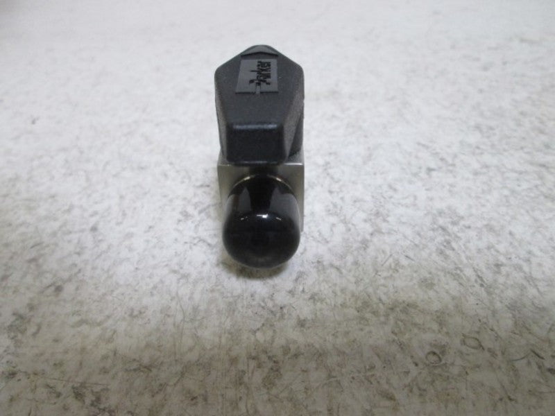 PARKER 4M4F-PR4-VT-SS ROTATING PLUG VALVE  NSMP
