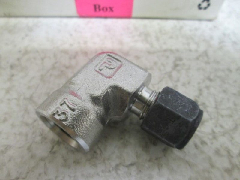 LOT OF 7 PARKER 4-4 DBZ-SS COMPRESSION TUBE FITTING NSMP