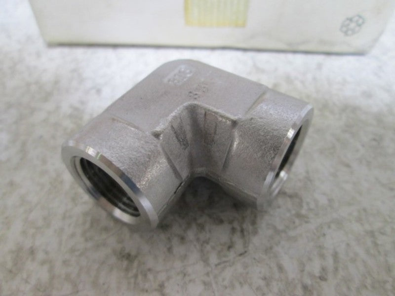 LOT OF 4 PARKER 6-6 FE-SS FEMALE ELBOW NSMP