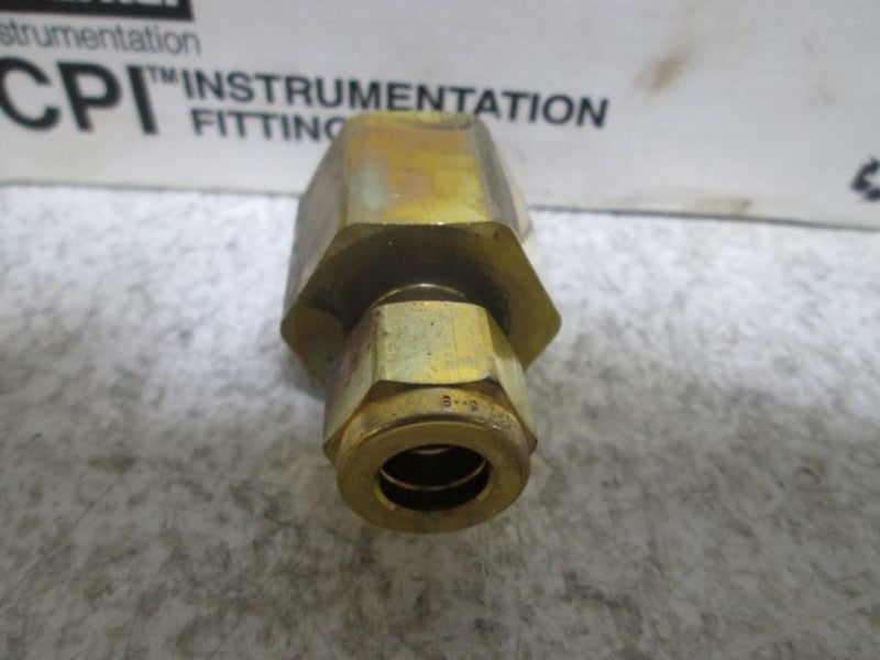 LOT OF 10 PARKER 6-8 GBZ-B BRASS FEMALE CONNECTOR NSMP
