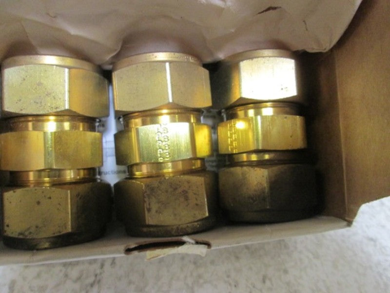 LOT OF 3 PARKER 14-14-HBZ-B FEMALE UNION CONNECTOR NSMP