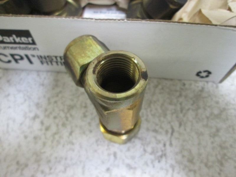 LOT OF 4 PARKER 8-6-8 MBZ-B FEMALE RUN TEE NSMP