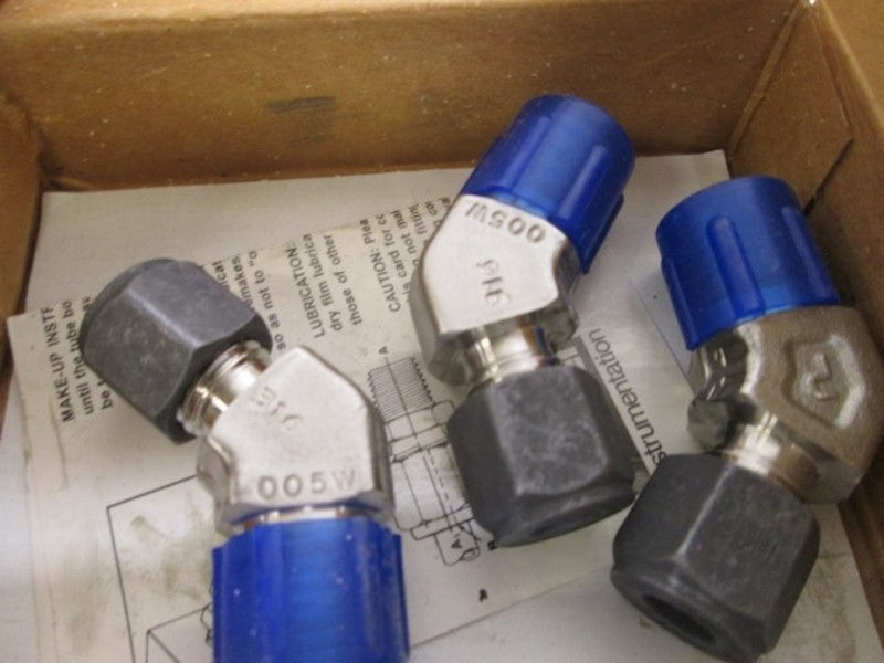 PARKER 4-4 VBZ-SS (LOT OF 3) MALE ELBOW  NSMP