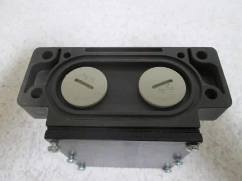 BALLUFF BNS-519-D03-D16-062-10 LIMIT SWITCH  UNMP