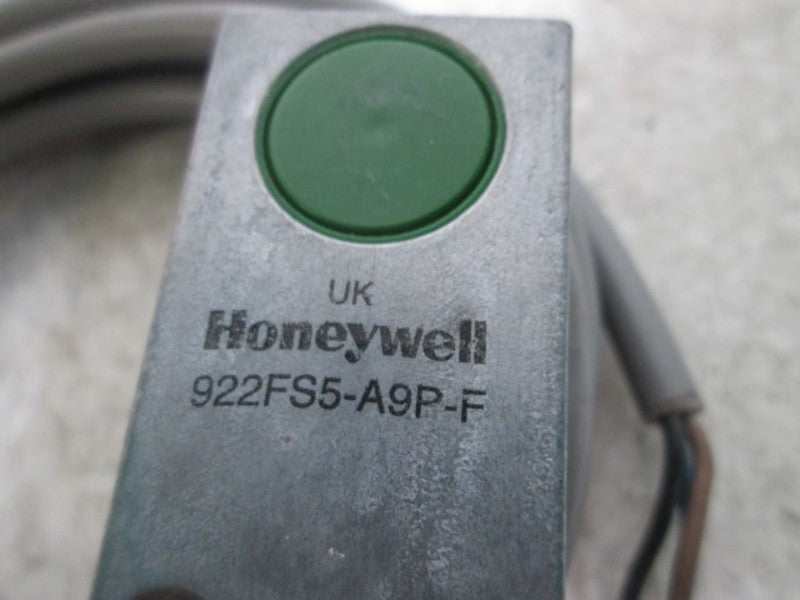 HONEYWELL 922FS5-A9P-F PROXIMITY SENSOR SWITCH  UNMP