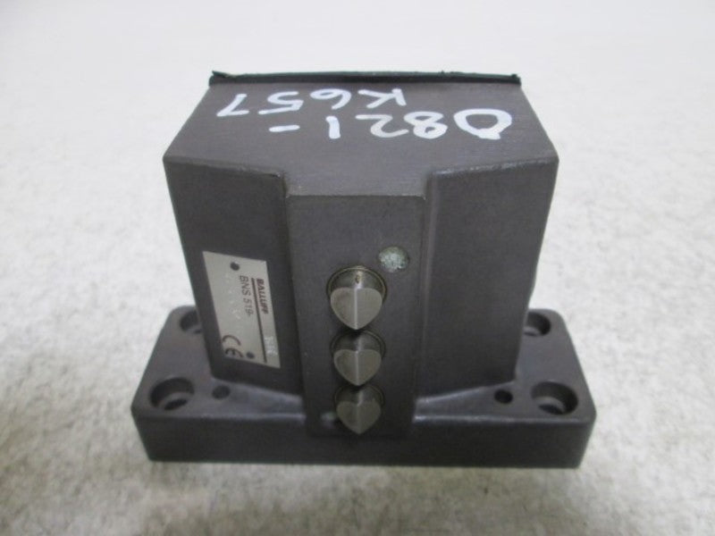 BALLUFF BNS 519-D3-D16-62-10 MULTIPLE POSITION LIMIT SWITCH  UNMP
