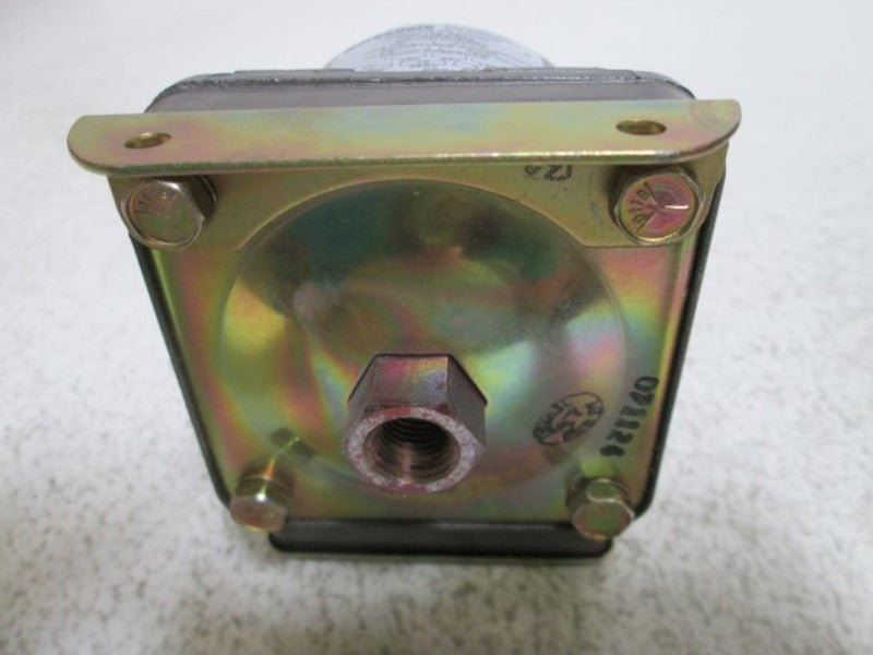 BARKSDALE D2T-A3SS 480V 10A 0.03-3PSI UNMP