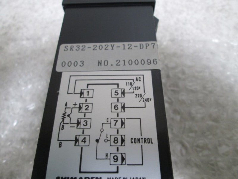 SHIMADEN SR32-202Y-12-DP792C0 CONTROLLER  NSMP