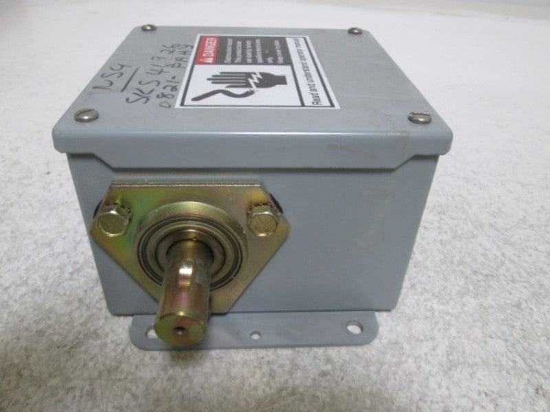 CAMTRONICS CT-6004-10-ALO-03 CAM SWITCH 120 VAC  UNMP