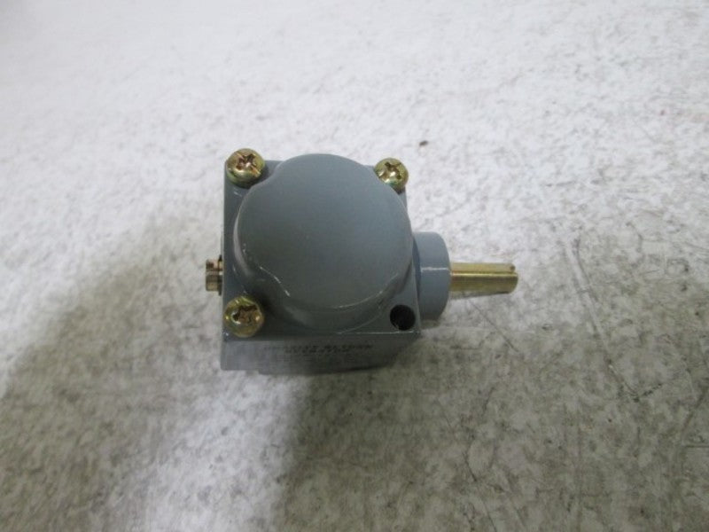 INDUSTRIAL SPARE PART 40146-127-51 HEAD FOR LIMIT SWITCH  UNMP