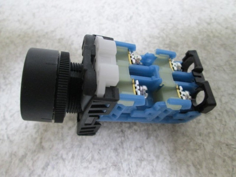 FUJI AR22F0R-20Y PUSHBUTTON YELLOW  ORIGINAL PACKAGE