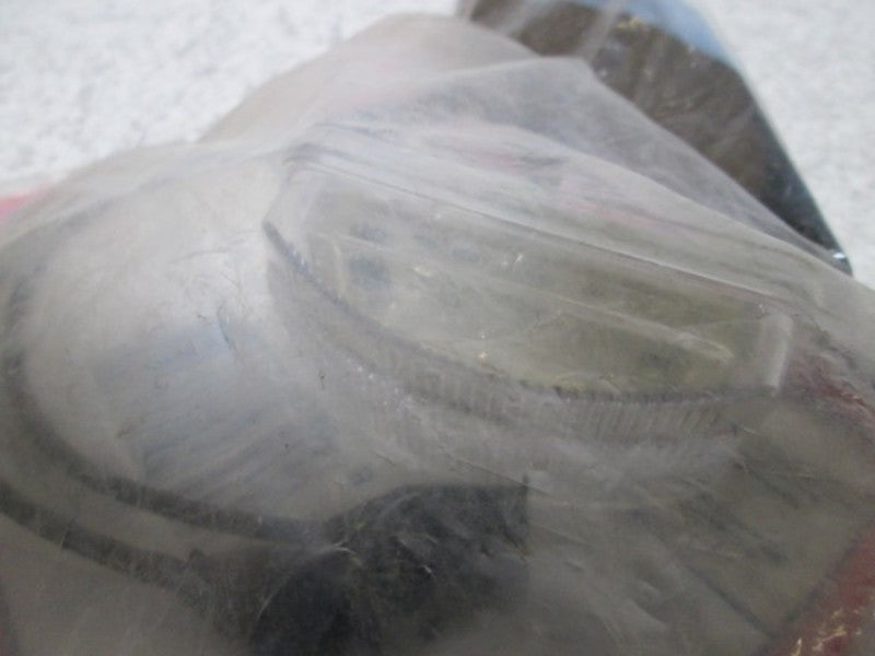 TRUCK-LITE 15205-3 LICENSE & UTILITY SEALED 3 DIODE PATTERN  NSNP IN A BAG