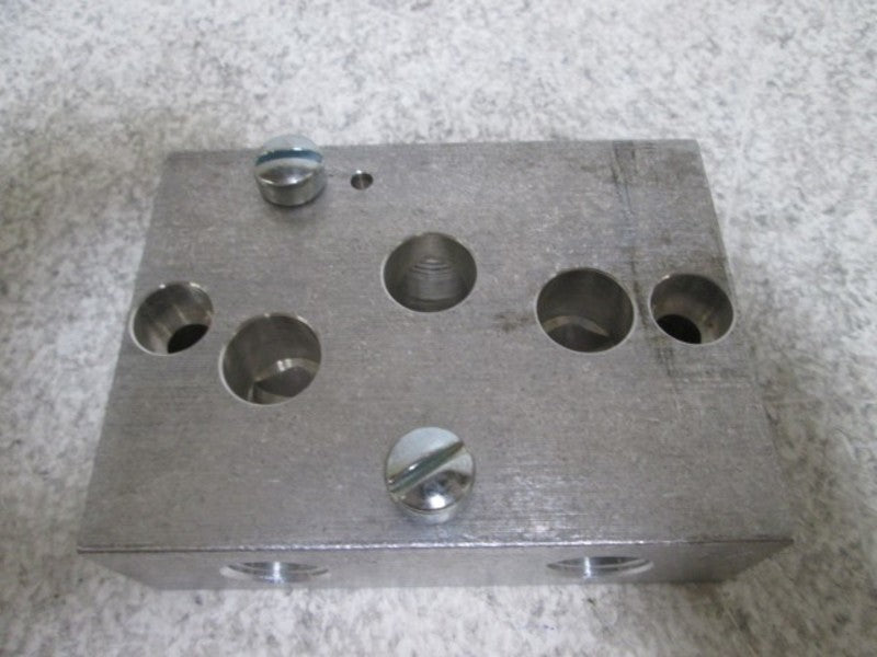 VERSA M-340-A SURPLATE ASSEMBLY  NSMP