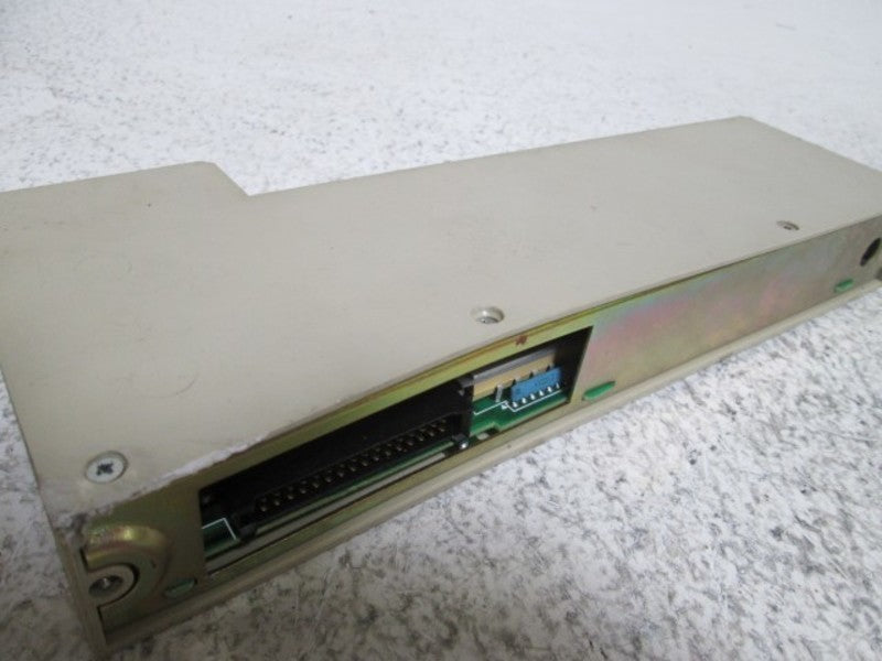 OMRON C500-OA121 OUTPUT MODULE 100/110/120VAC  UNMP
