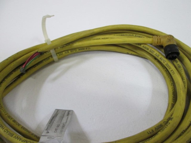 DANIEL WOODHEAD 70303B01F200 MIC 3P MP 300V 3AMPS  UNMP