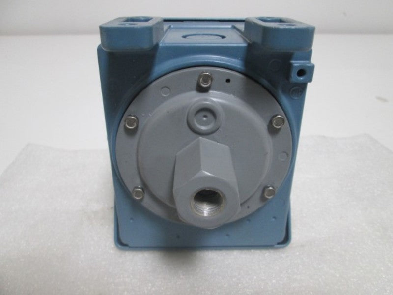 UNITED ELECTRIC H402-450 225PSI NSNP