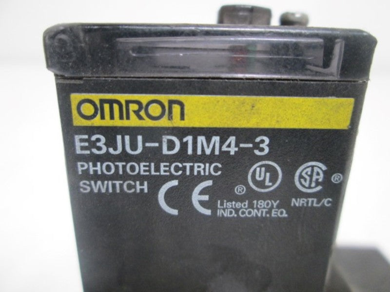 OMRON E3JU-D1M4-3 PHOTOELECTRIC SENSOR  UNMP
