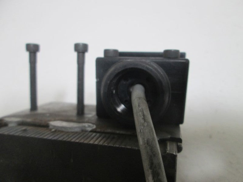 OMRON E3JU-D1M4-3 PHOTOELECTRIC SENSOR  UNMP