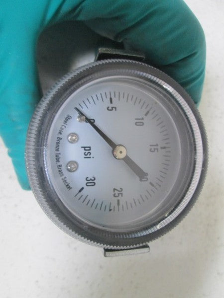 4CEY6 PANEL MOUNT PRESSURE GAUGE 0-30 PSI  NSNP