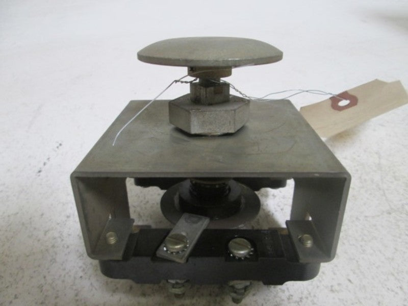 WESTINGHOUSE F15-025 PUSHBUTTON STATION  NSMP