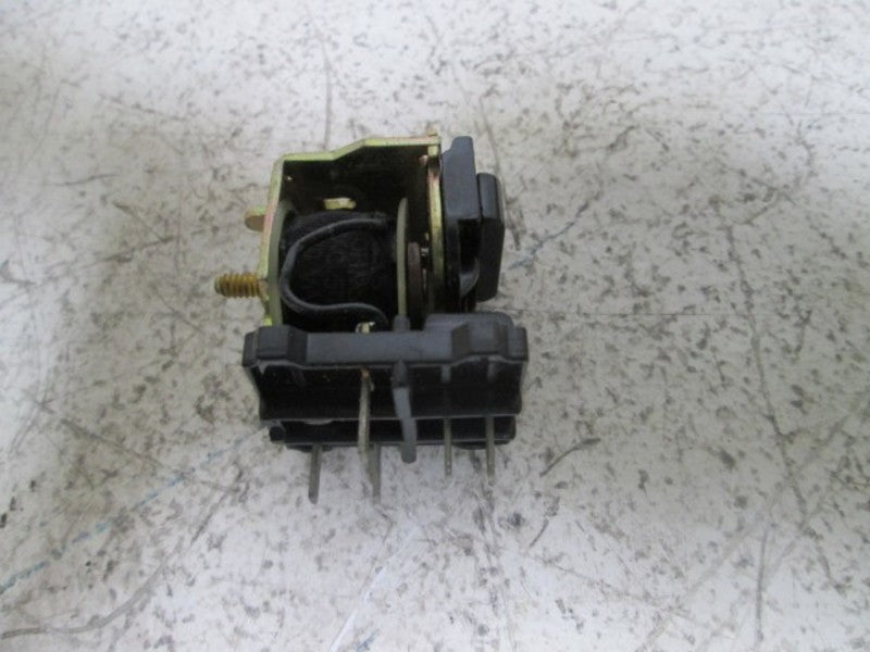 CDE 301A10 RELAY 115V 50-60 HZ  NSMP