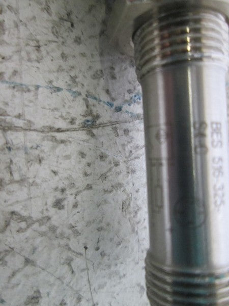 BALLUFF BES 516-325-S4-C UNMP