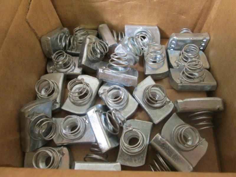LOT OF 25 THOMAS & BETTS 5YE45 NSMP
