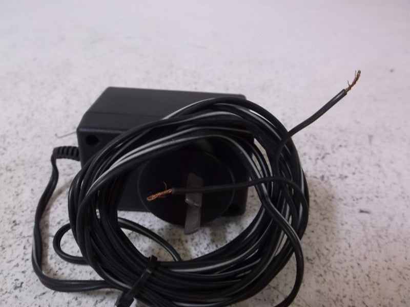 ARLEC POWER PS570 REGULATED POWER SUPPLY  NSNP