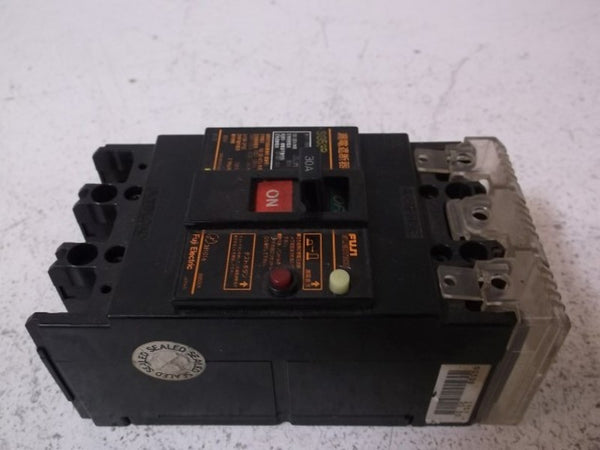 FUJI SG53B CIRCUIT BREAKER 30 AMP  UNMP