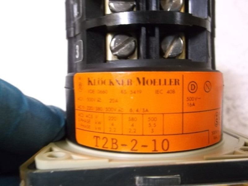KLOCKNER MOELLER T2B-2-10/E FLUSH MOUNTING CAM SWITCH  NSMP