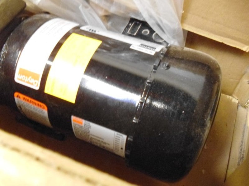 DAYTON 2ZXT4 CENTRIFUGAL PUMP  NSMP