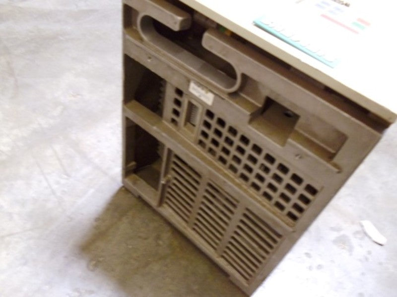 SIEMENS SIMOVERT 6SE7027-2TD61  UNMP