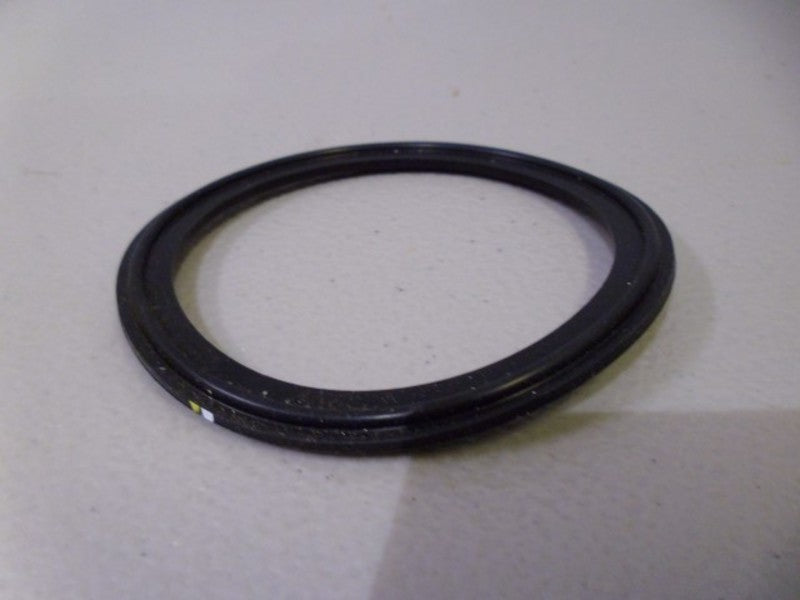 LOT OF 19 F&H 40MPSFY-3 3" CLAMP GASKET SFY NSMP
