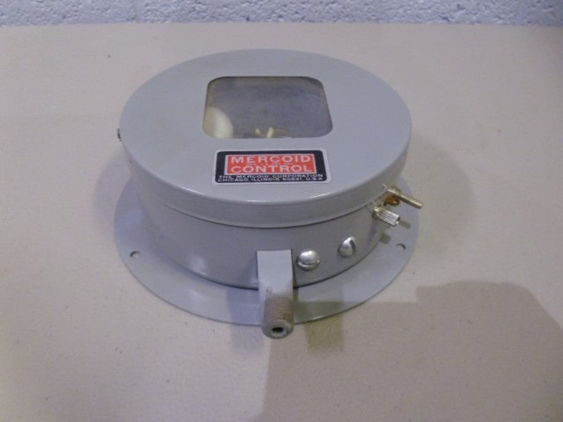 MERCOID CONTROL DR33-2U R3A PRESSURE SWITCH  NSMP