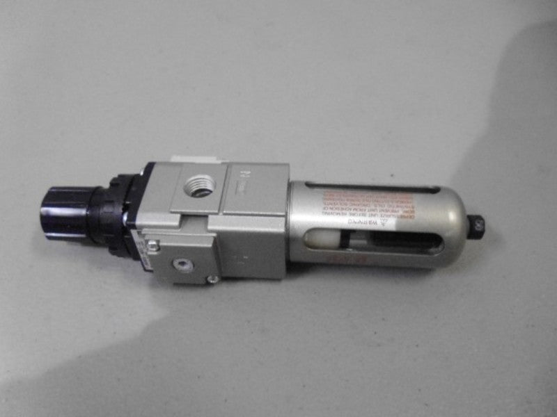 SMC AWM20-N02C-CZ LUBRICATOR REGULATOR  NSNP