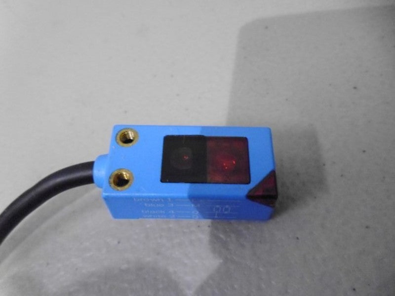 SICK WT4-2P431 PHOTOELECTRIC PROXIMITY SENSOR 1 019 630  UNMP