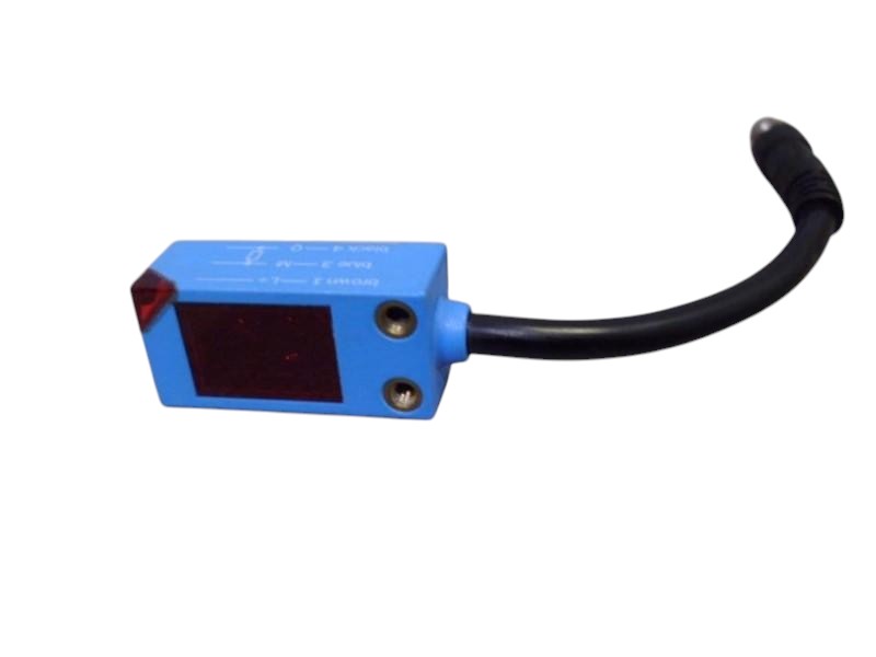 SICK WL4-2P331 PHOTOELECTRIC RETRO-REFLECTIVE SENSOR 1 015 759  UNMP